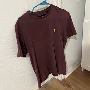 Lyle & Scott Men's Maroon T-Shirt